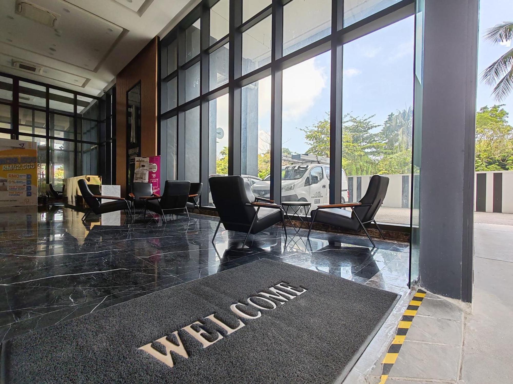 Luxurious Modern Suite At Urban Suites Georgetown By Superstay Jelutong Экстерьер фото