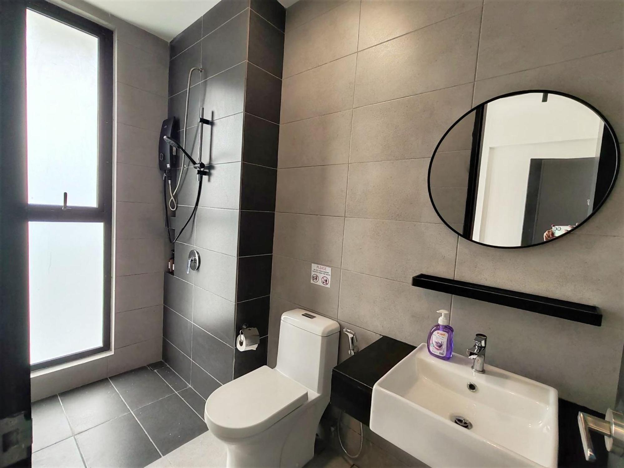 Luxurious Modern Suite At Urban Suites Georgetown By Superstay Jelutong Экстерьер фото